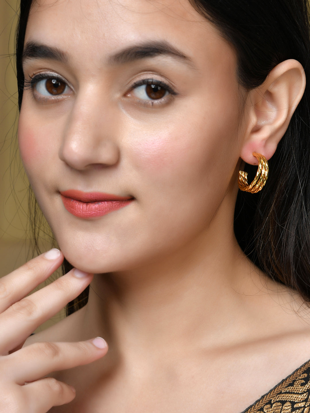 Stylish Hoop Earrings For Women/Girls